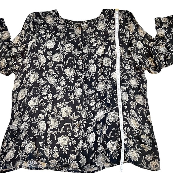 JH Collectables Black Floral Skirt Top and Sweater Vest Set Plus Size 22W - Picture 8 of 16